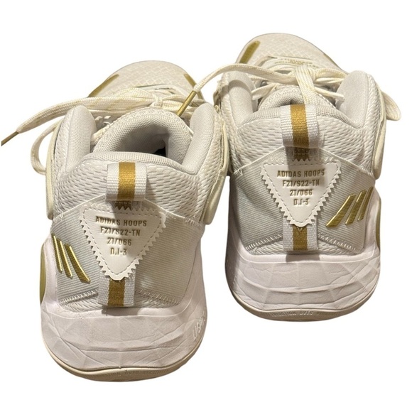 Donovan Mitchell D.O.N Issue 3 Size 10 - Picture 6 of 7